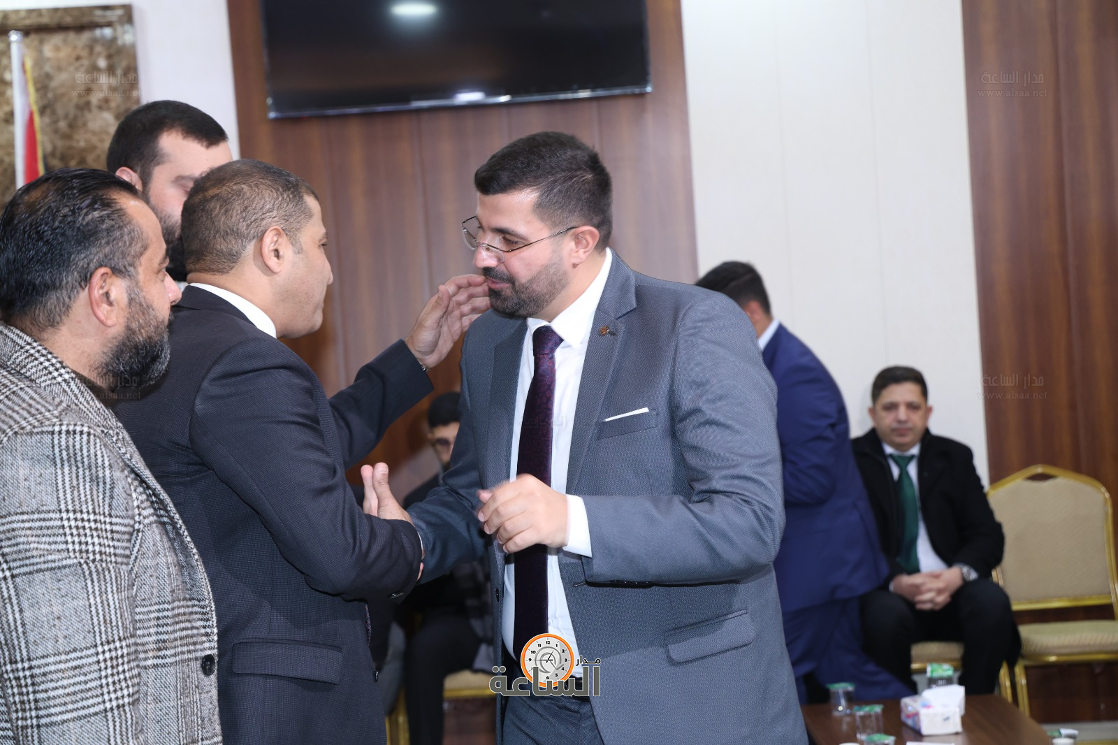 Madar Al-Saa Images 0.3700452689411087