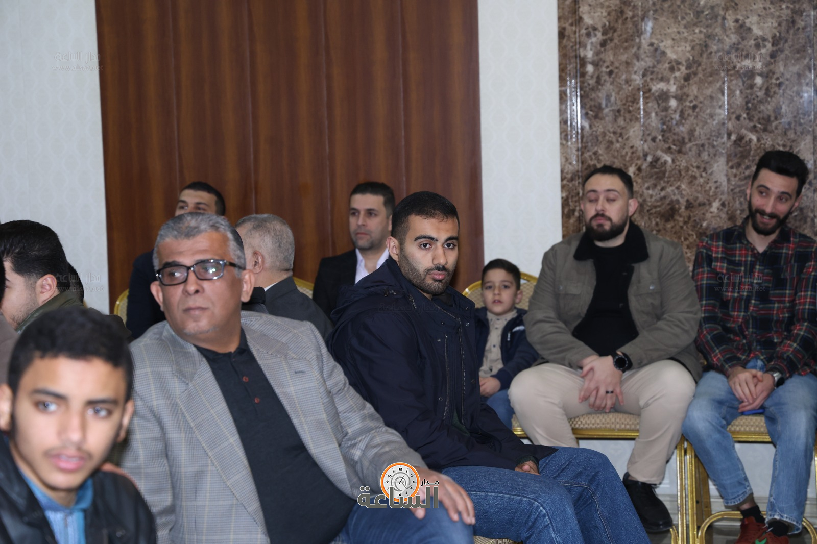 Madar Al-Saa Images 0.4100917617379667