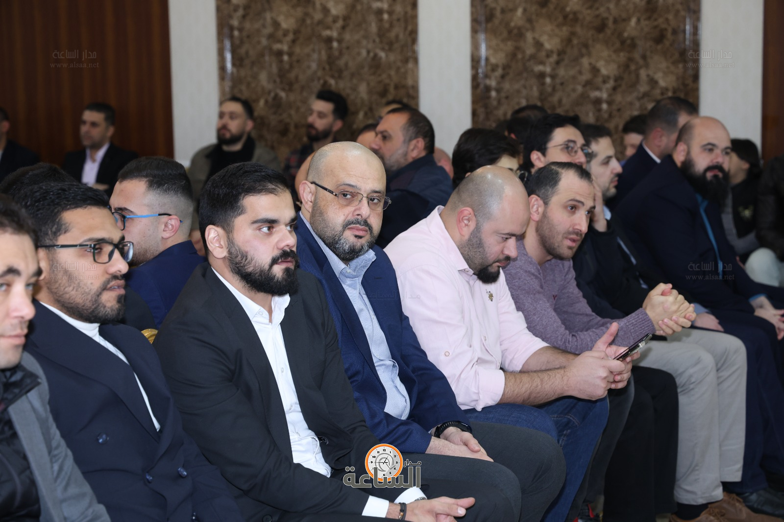 Madar Al-Saa Images 0.7122383708534896