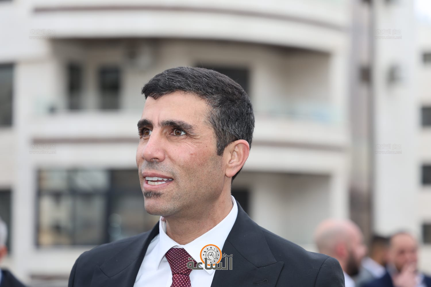 Madar Al-Saa Images 0.7058792958326869