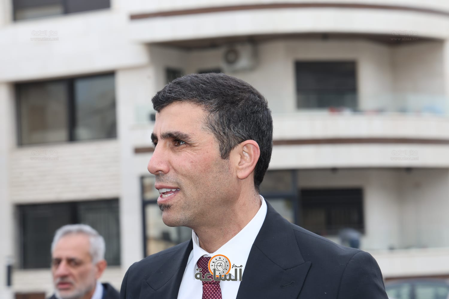 Madar Al-Saa Images 0.3283745869324701