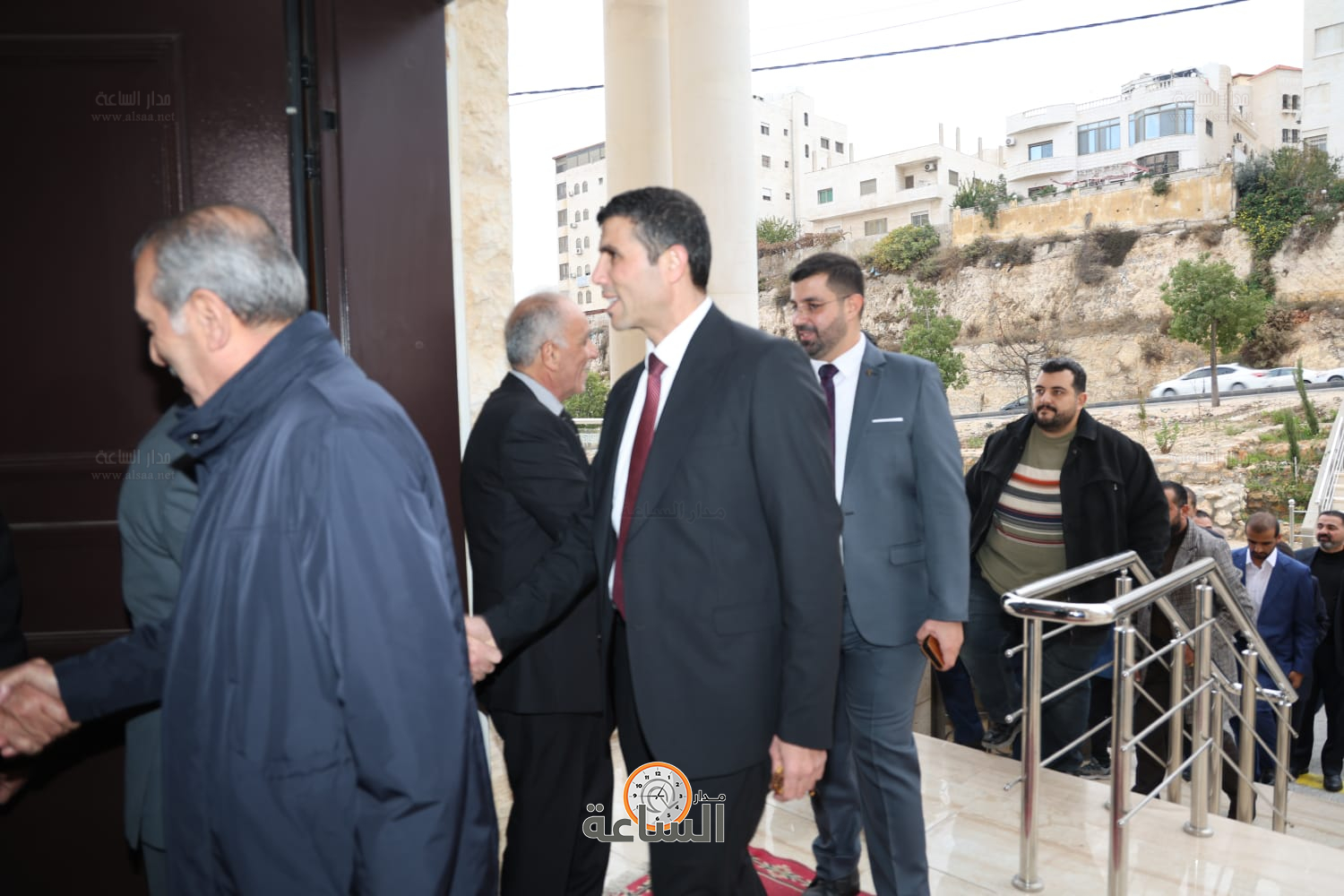 Madar Al-Saa Images 0.15927485255739637