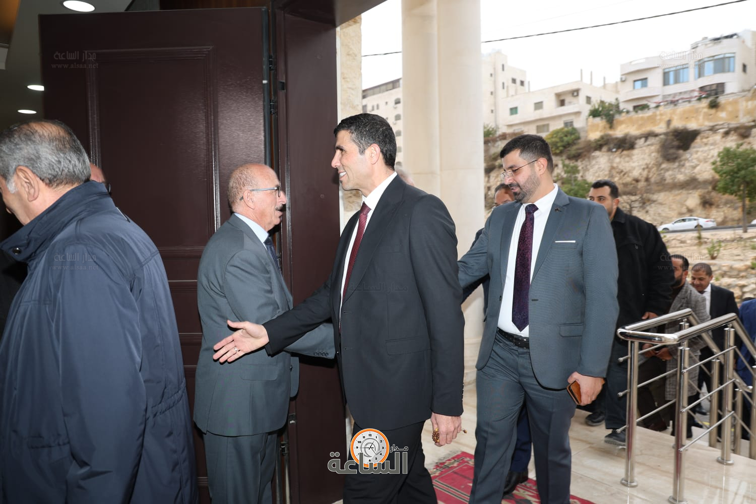 Madar Al-Saa Images 0.570105321536595