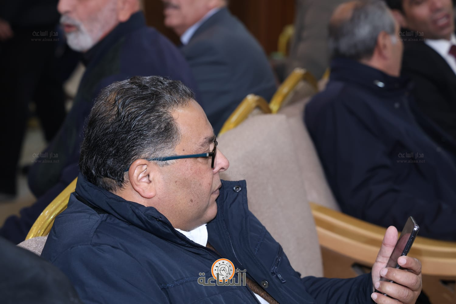 Madar Al-Saa Images 0.8533709680392529