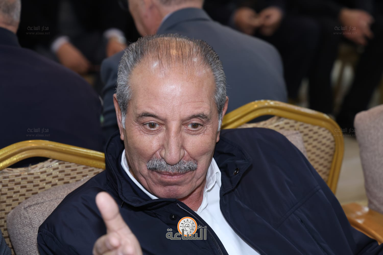 Madar Al-Saa Images 0.04256147135348076