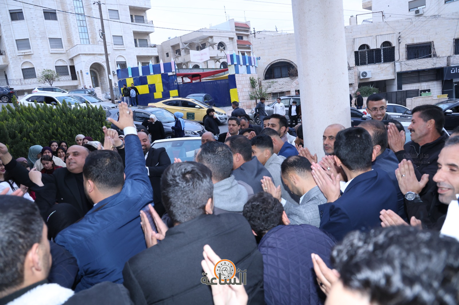 Madar Al-Saa Images 0.032525216410688174