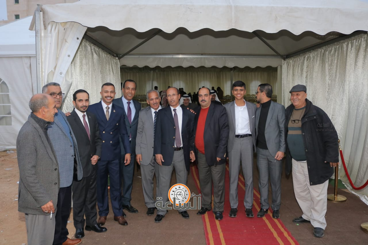 Madar Al-Saa Images 0.2609652428490794