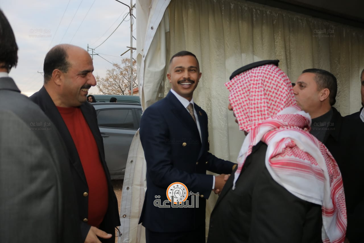 Madar Al-Saa Images 0.418044368204493