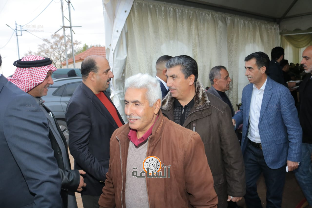 Madar Al-Saa Images 0.9891306259006851