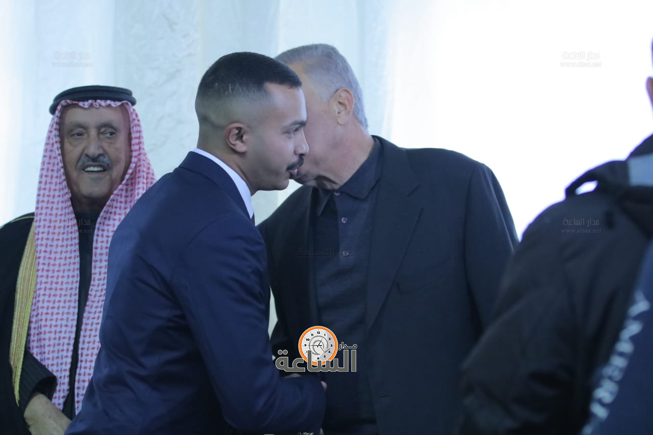 Madar Al-Saa Images 0.2516058534514576