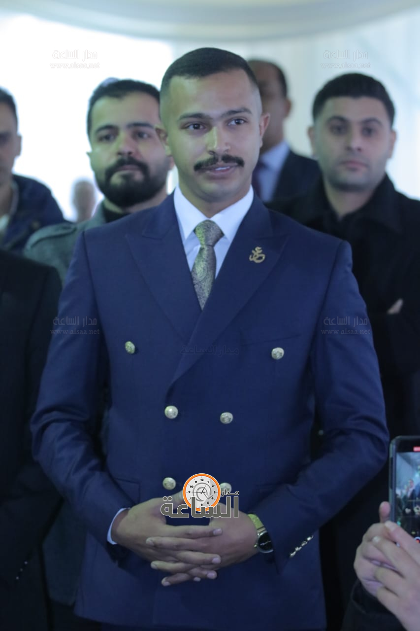 Madar Al-Saa Images 0.402250584545494