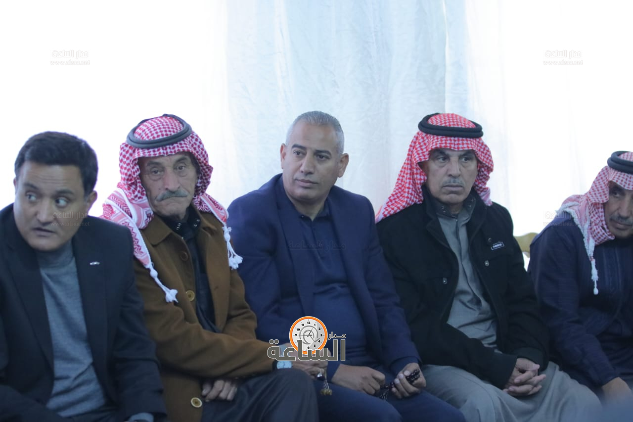 Madar Al-Saa Images 0.6932067688976982