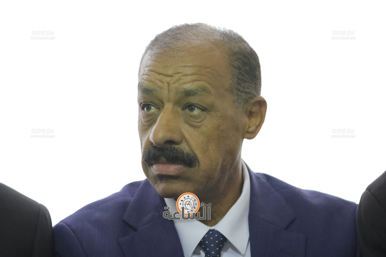 Madar Al-Saa Images 0.01052529019722237