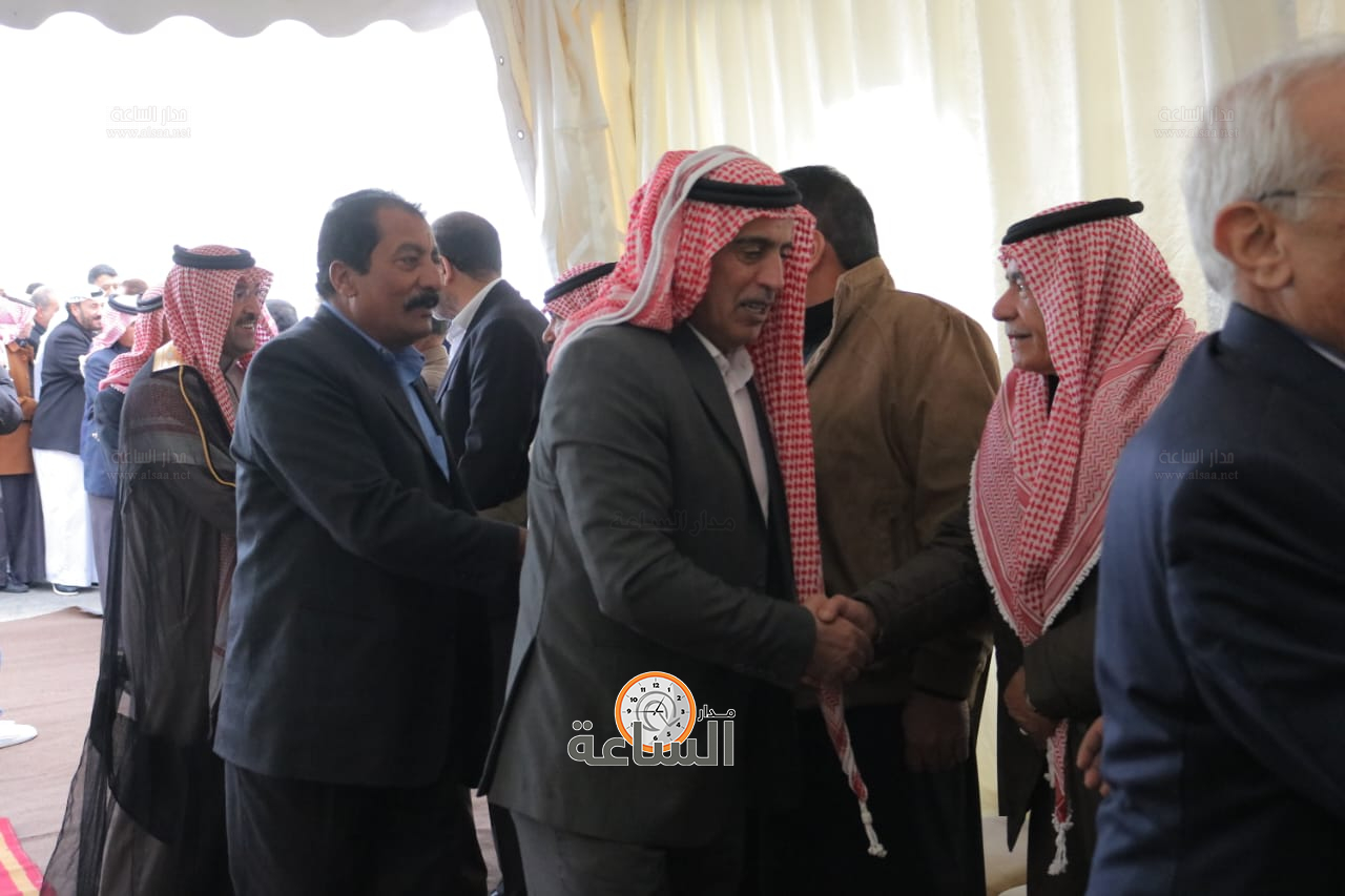 Madar Al-Saa Images 0.8354763244832217