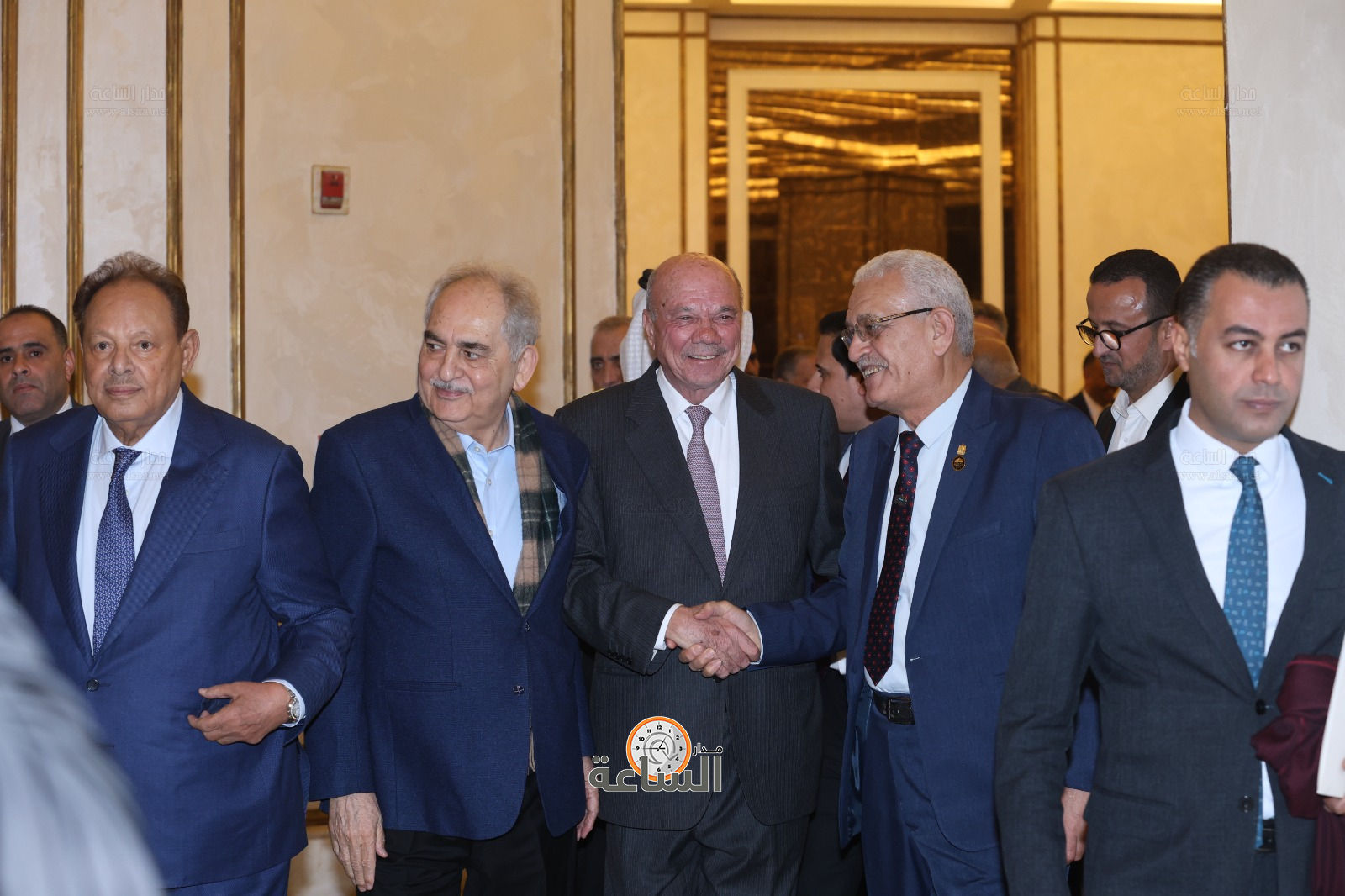 Madar Al-Saa Images 0.9668530564123894