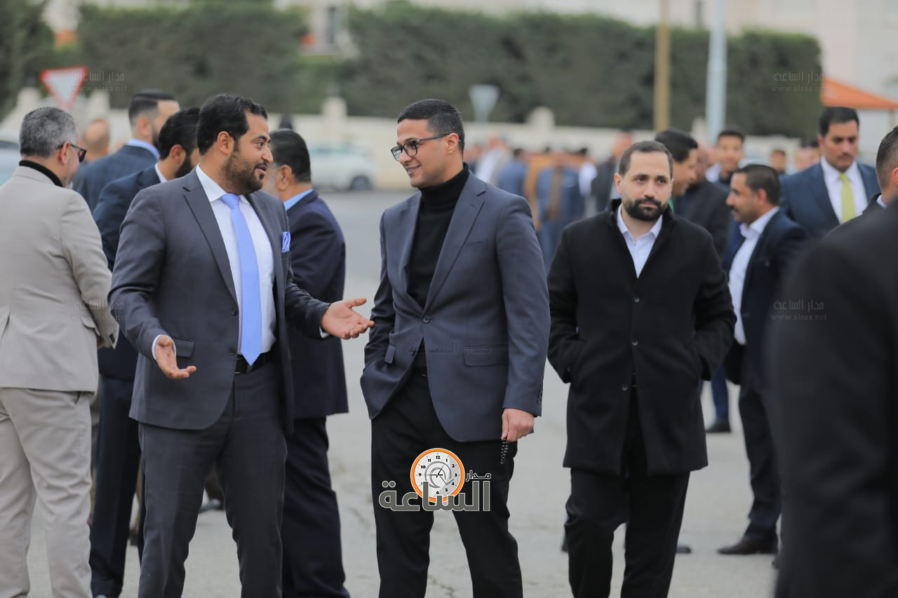 Madar Al-Saa Images 0.5562510733248898