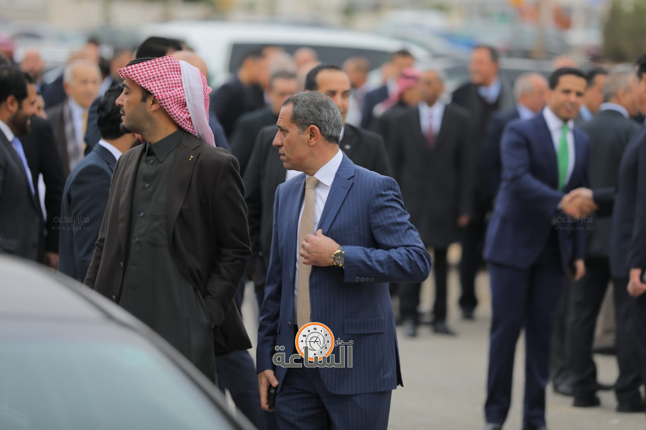 Madar Al-Saa Images 0.4301646064896234