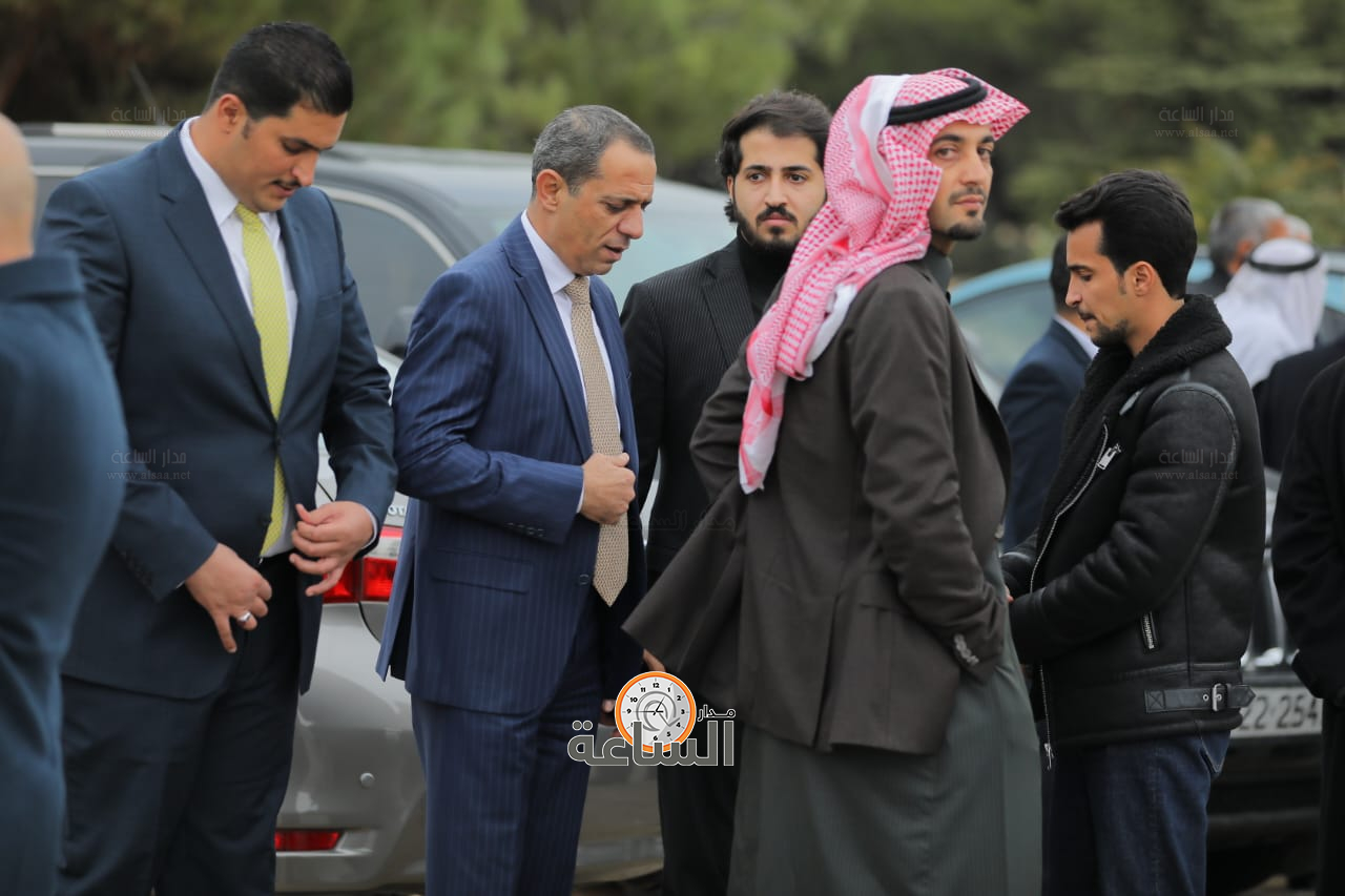 Madar Al-Saa Images 0.7145808419457012