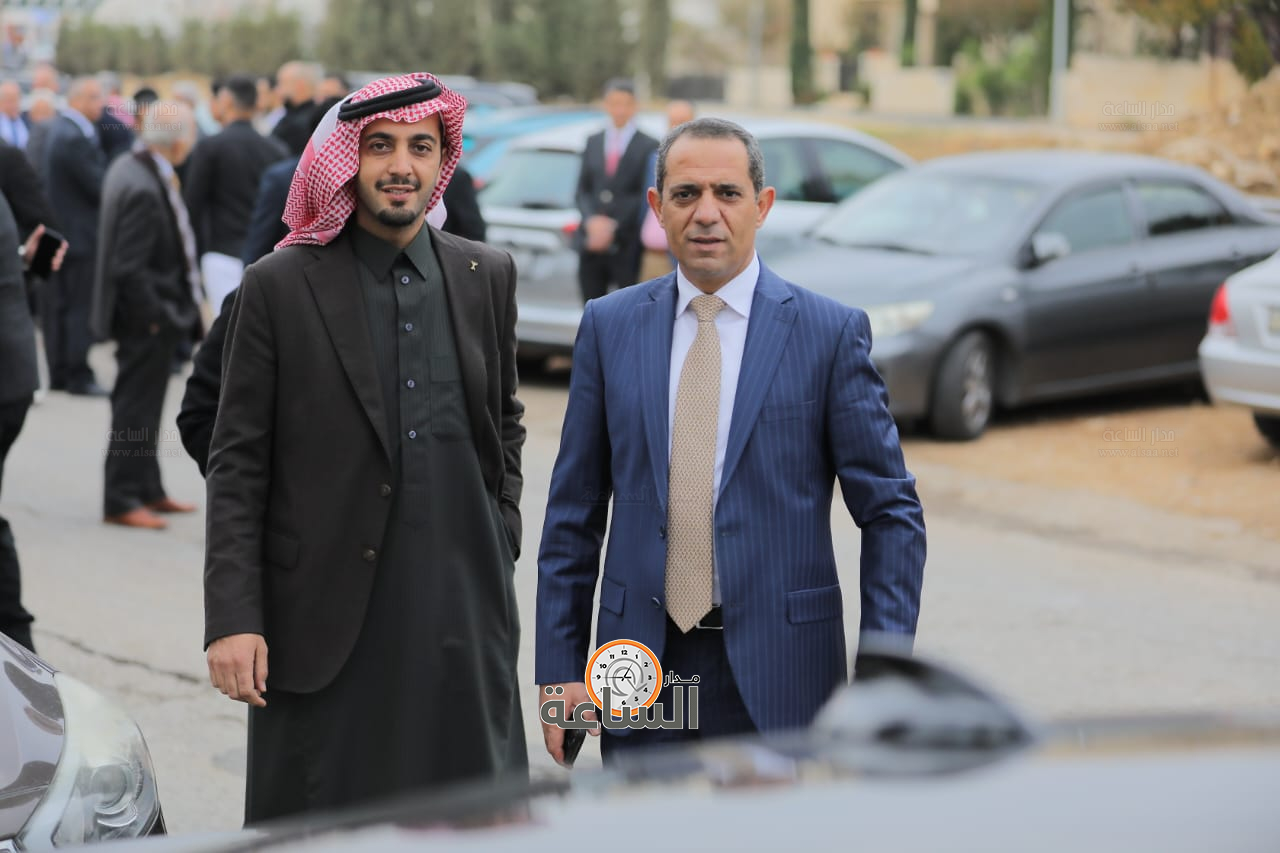 Madar Al-Saa Images 0.5918395282712179