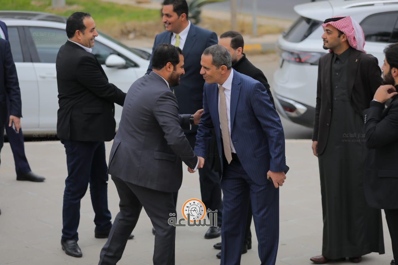 Madar Al-Saa Images 0.8628430542508736