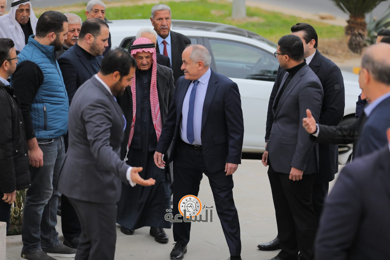 Madar Al-Saa Images 0.5723466782175477