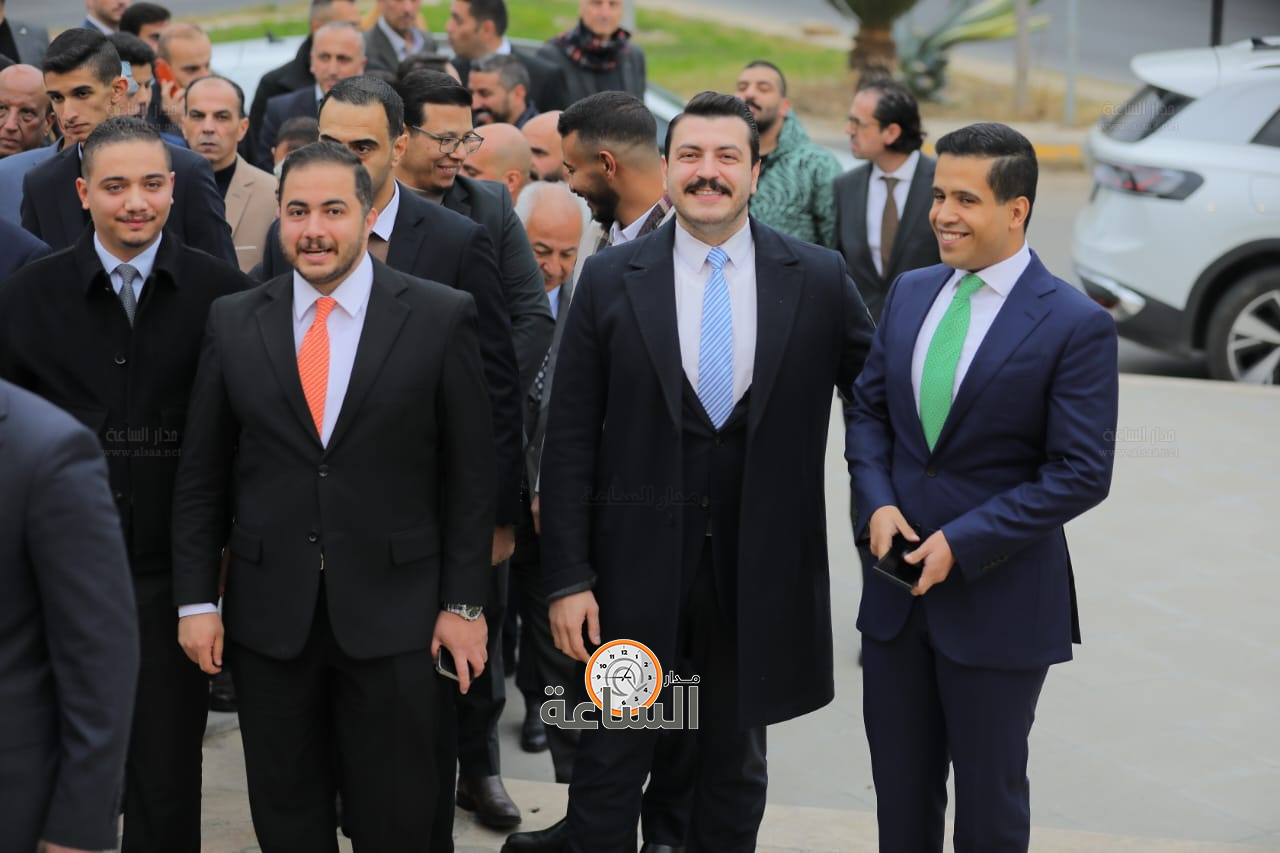 Madar Al-Saa Images 0.5434956433083591