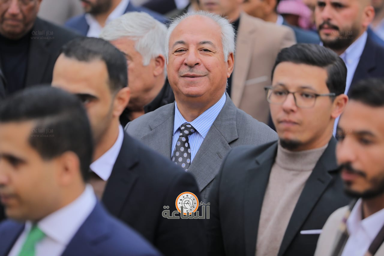 Madar Al-Saa Images 0.11434332930529001