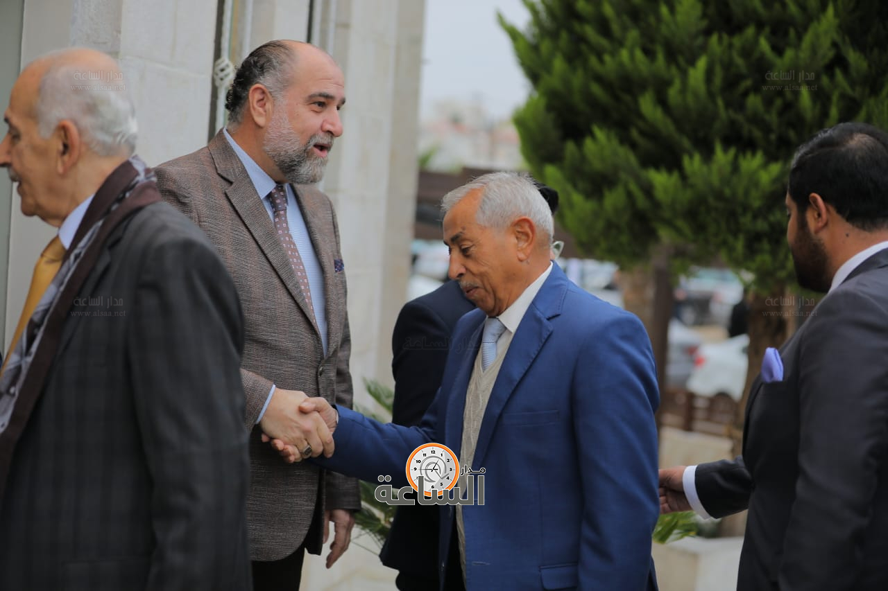 Madar Al-Saa Images 0.5232831744151076