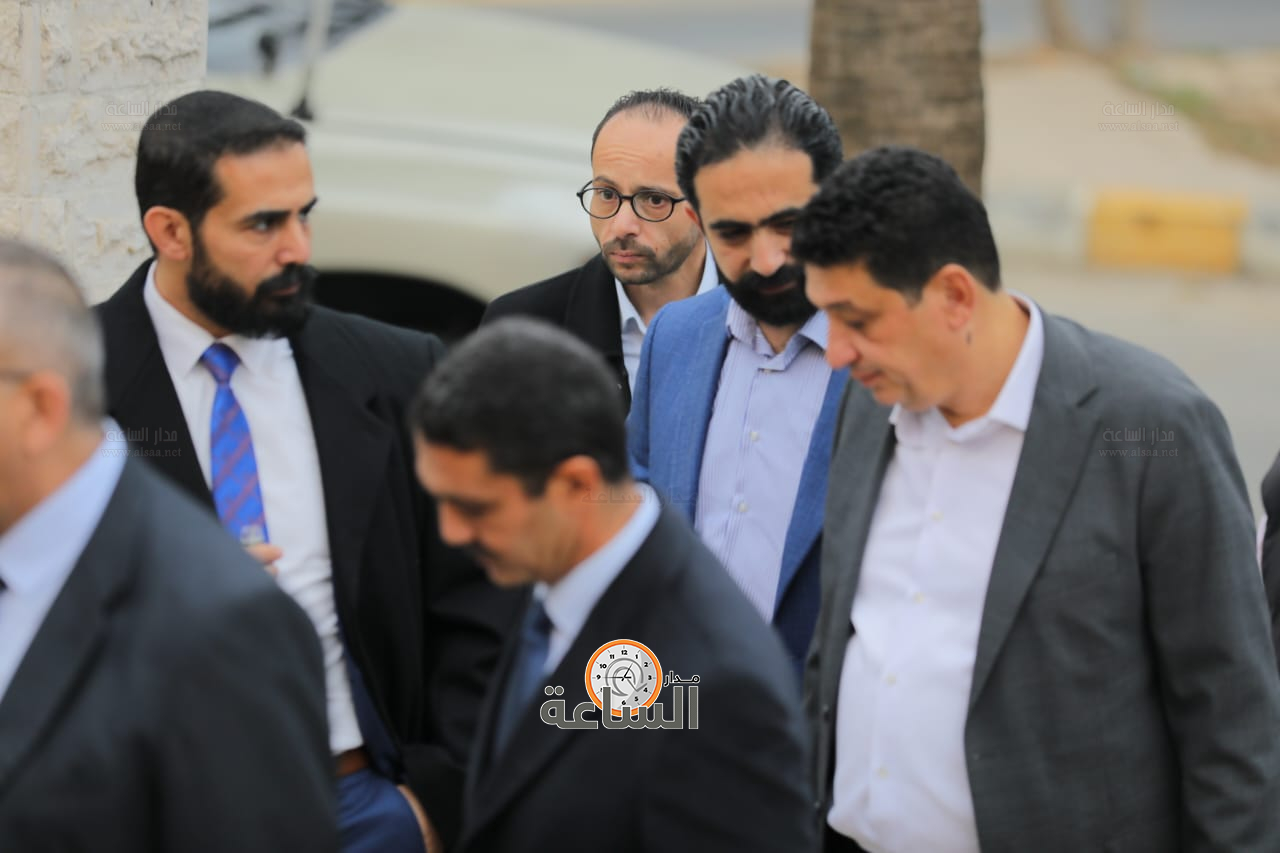 Madar Al-Saa Images 0.09881257193308746