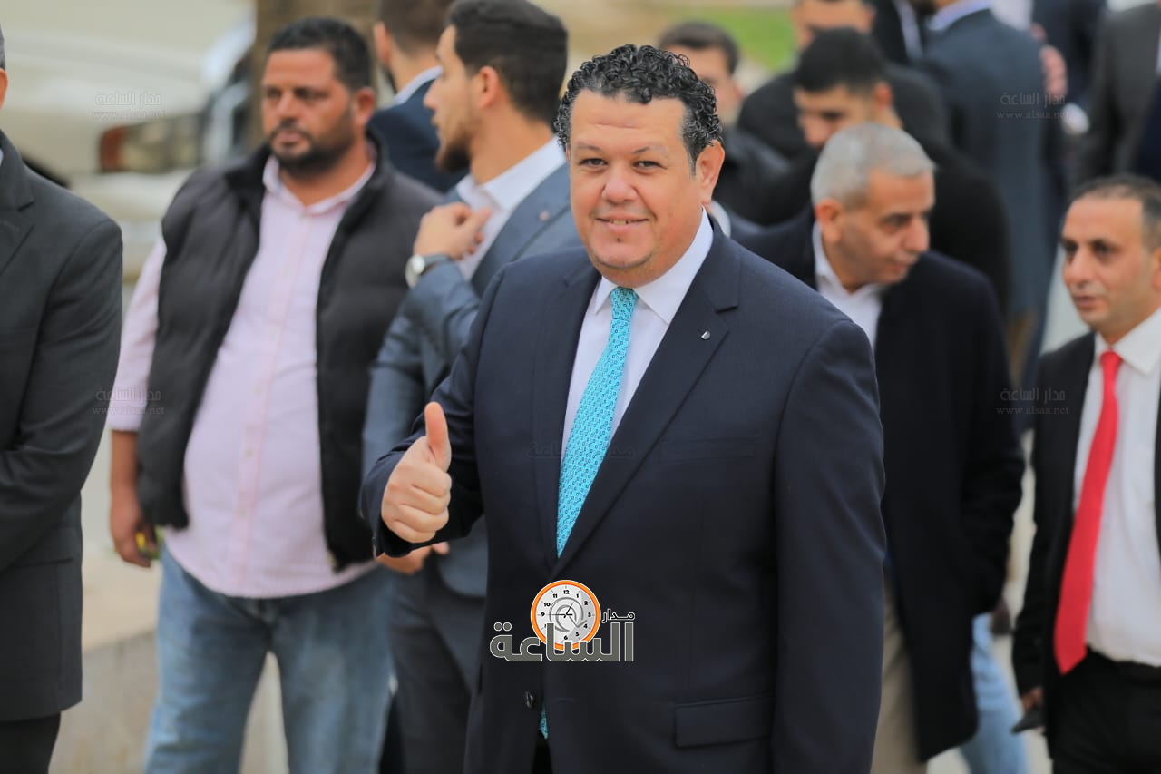 Madar Al-Saa Images 0.2618283625167557