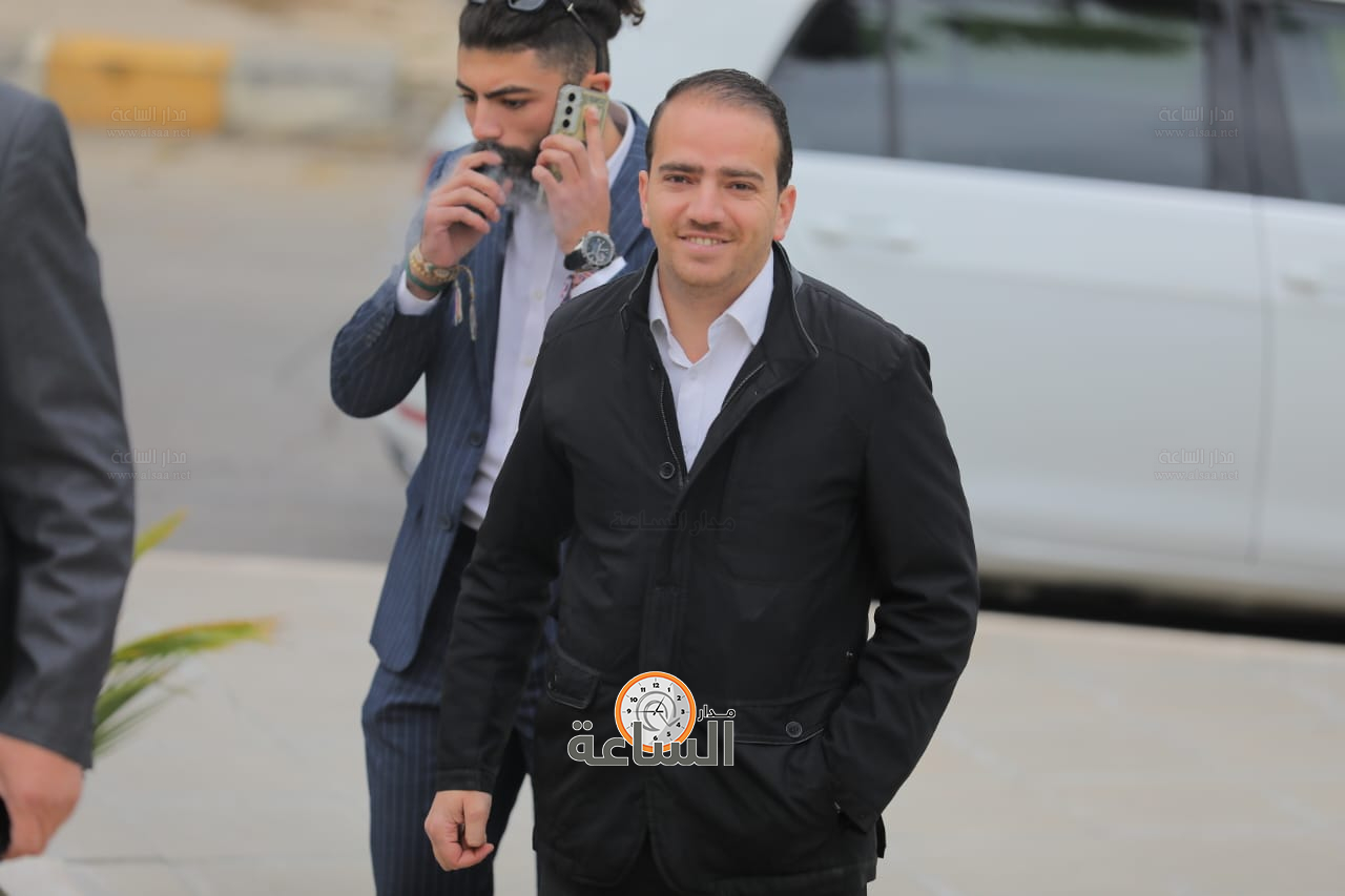 Madar Al-Saa Images 0.8586367357977631