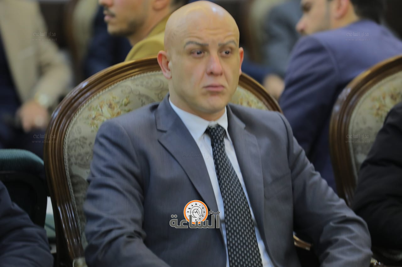 Madar Al-Saa Images 0.8899391884139967