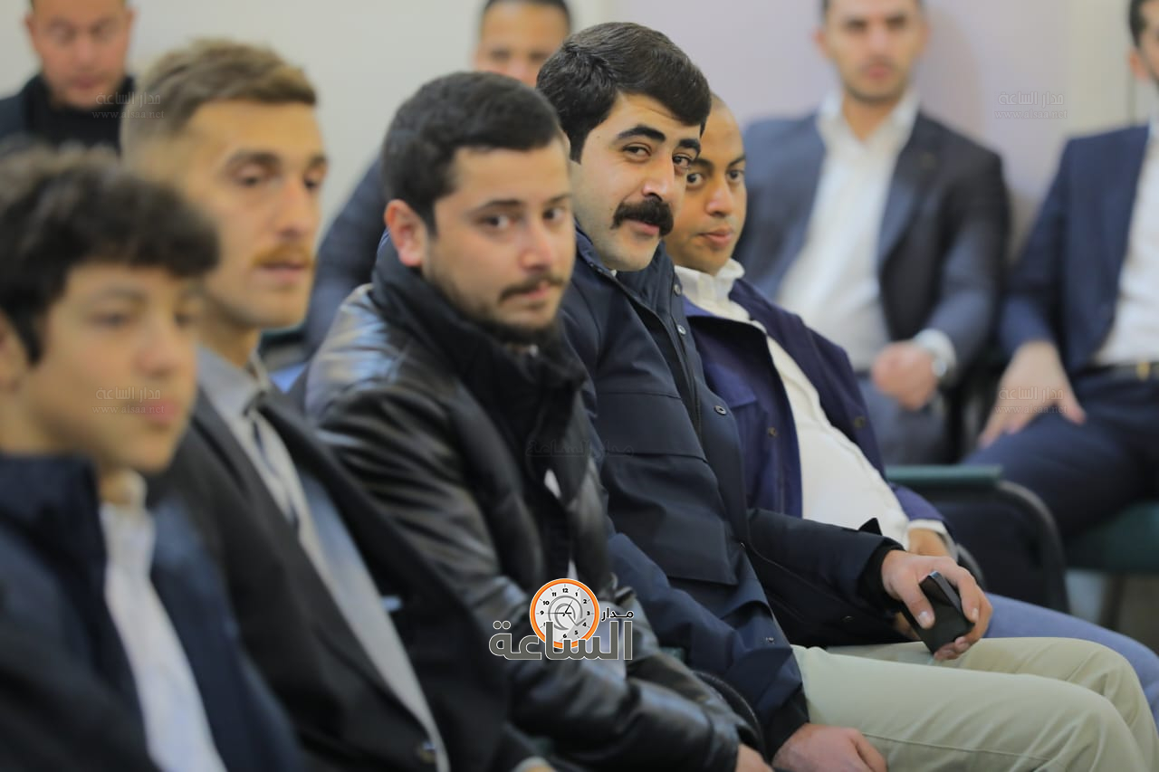 Madar Al-Saa Images 0.9637046566903256