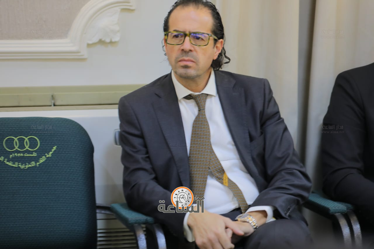 Madar Al-Saa Images 0.13214852067896965