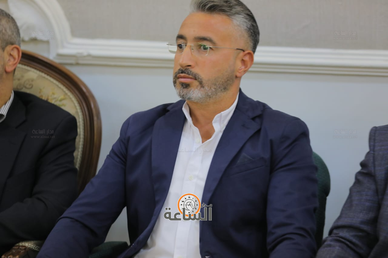 Madar Al-Saa Images 0.3522221731853714