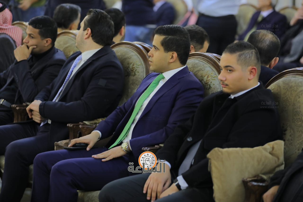 Madar Al-Saa Images 0.5174821528541094