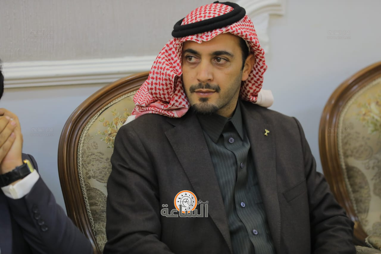 Madar Al-Saa Images 0.35697721381348724