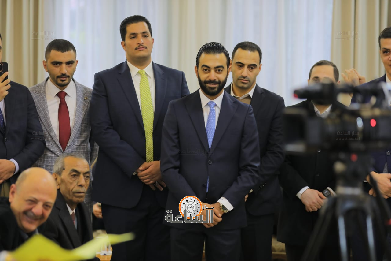 Madar Al-Saa Images 0.4007347246873054