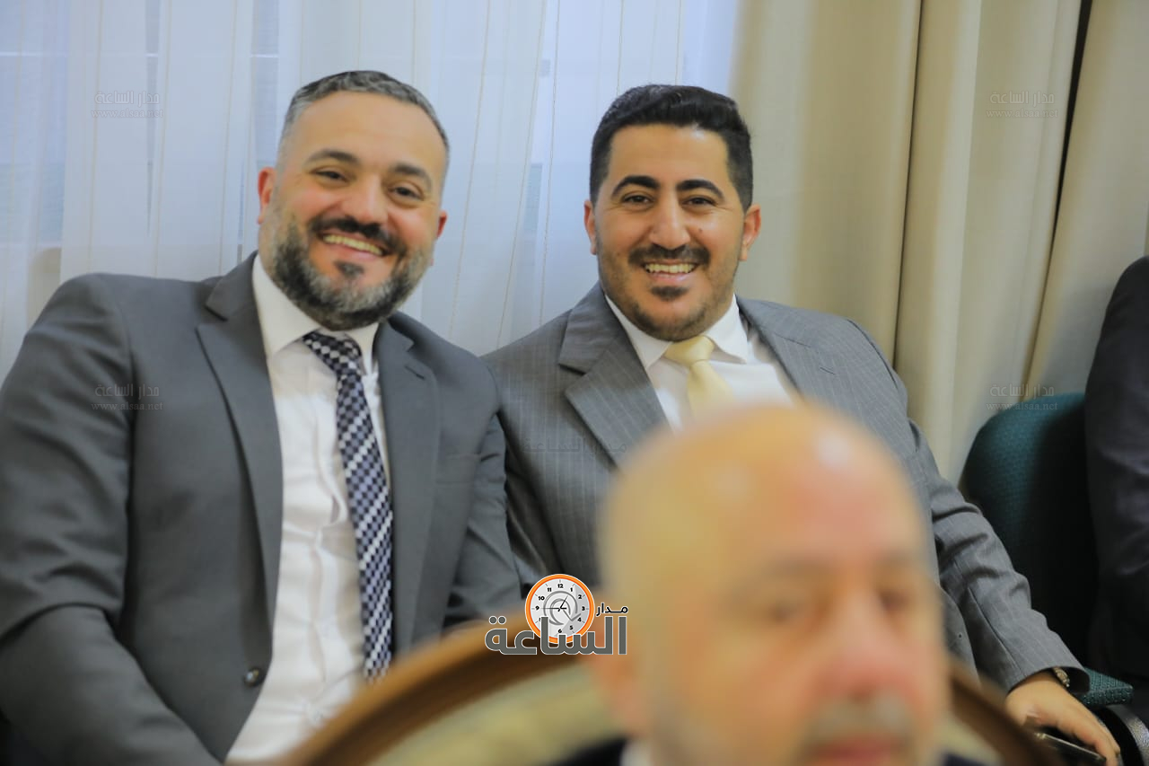 Madar Al-Saa Images 0.9597949615189869