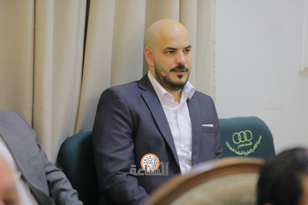 Madar Al-Saa Images 0.353418991437527