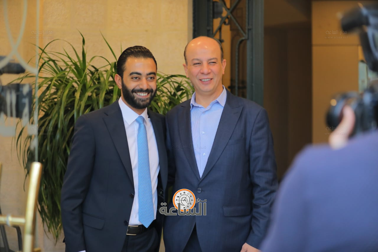 Madar Al-Saa Images 0.7468850889915499