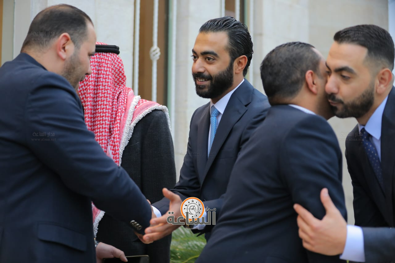 Madar Al-Saa Images 0.08319190742172533