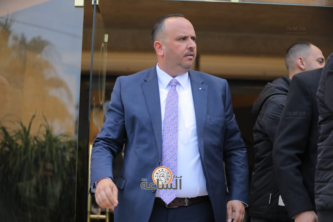 Madar Al-Saa Images 0.9402591812823073