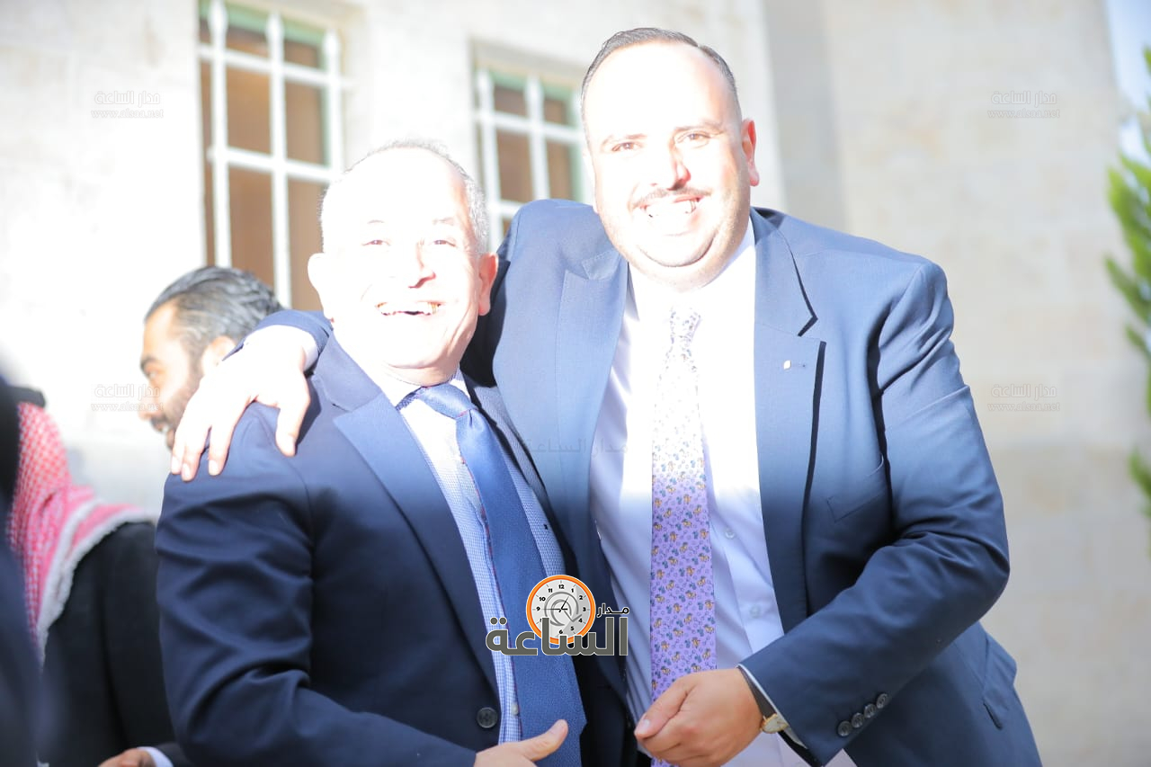 Madar Al-Saa Images 0.09308417084965814