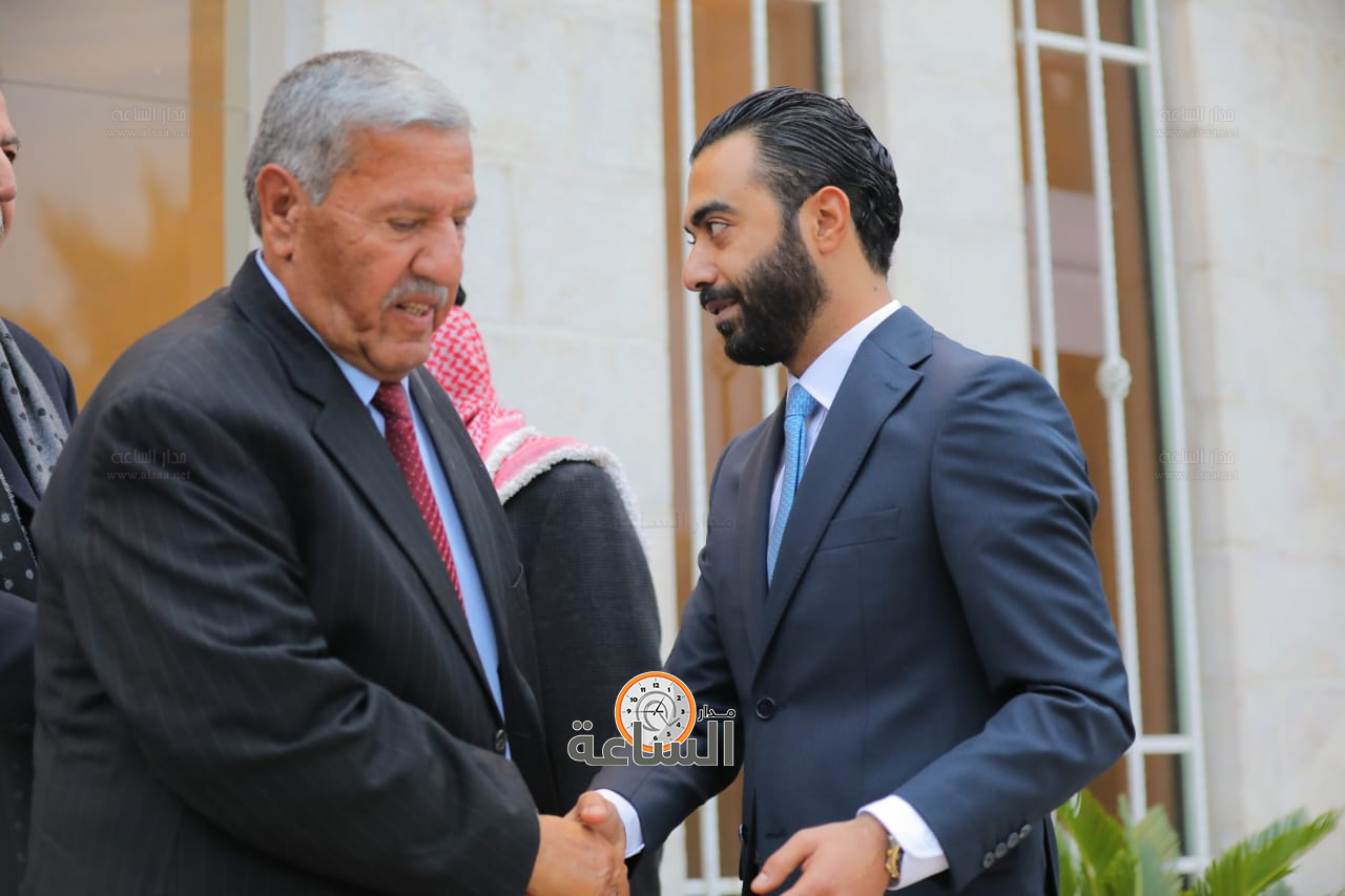 Madar Al-Saa Images 0.7532058532384203