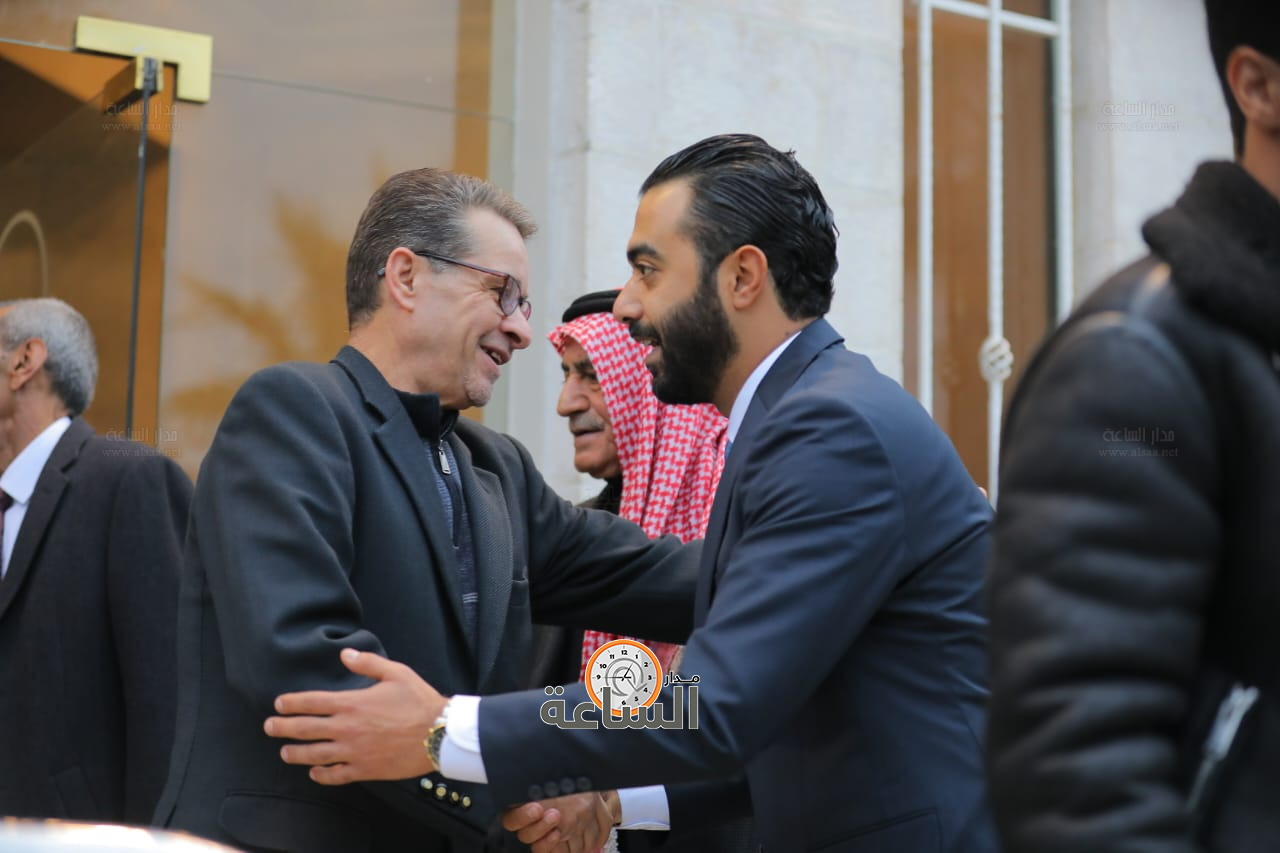 Madar Al-Saa Images 0.027728548473040737