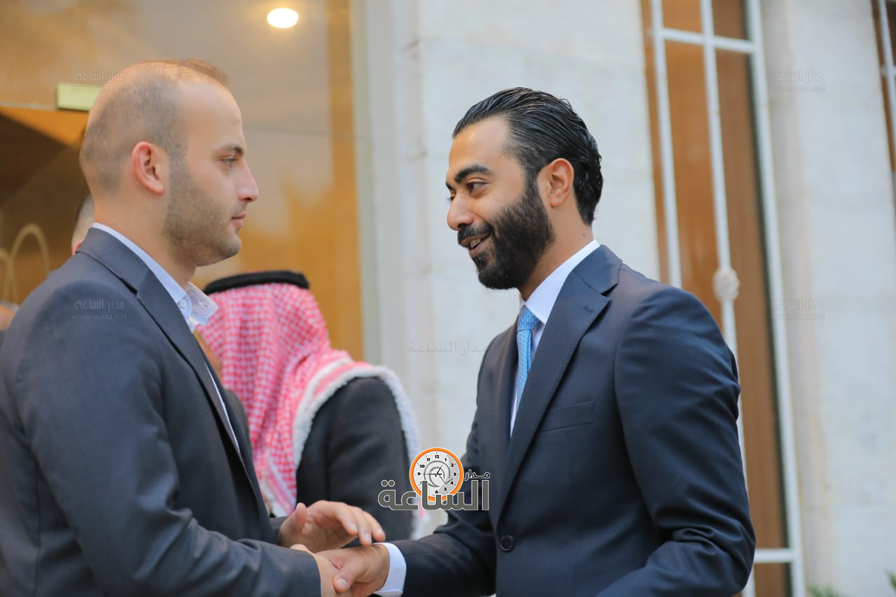 Madar Al-Saa Images 0.17442742094959618