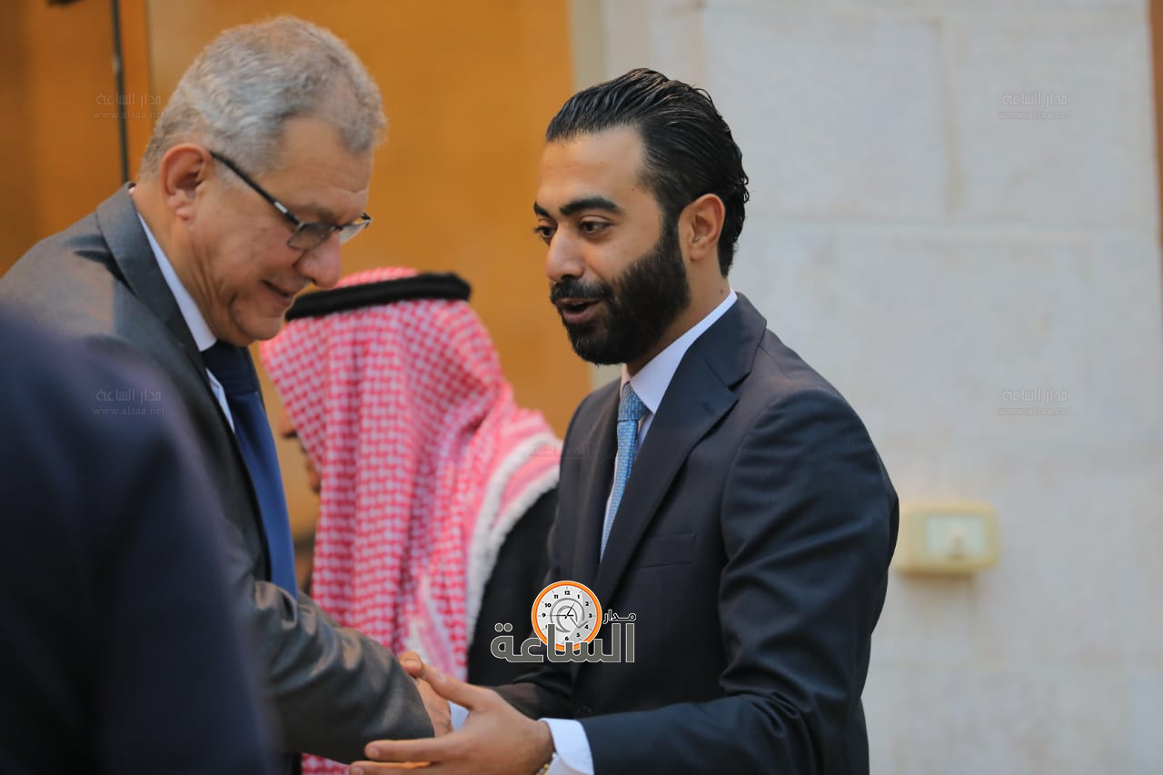 Madar Al-Saa Images 0.7657451929258852