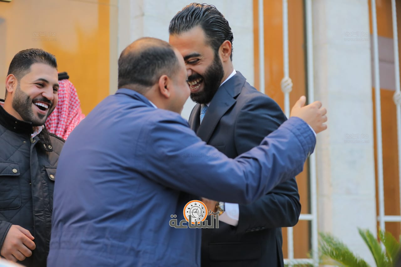 Madar Al-Saa Images 0.775534853514456