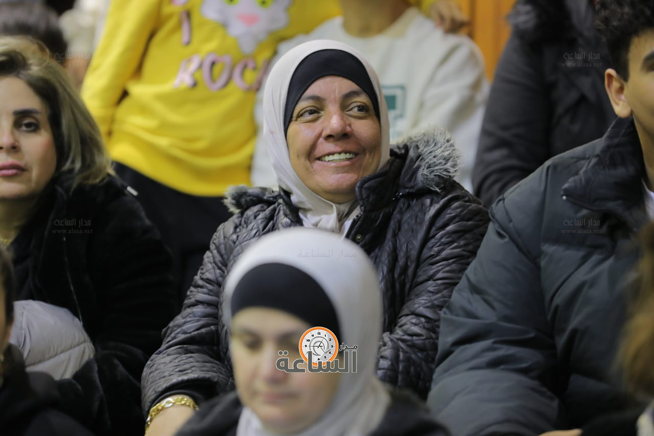 Madar Al-Saa Images 0.5975229913336817